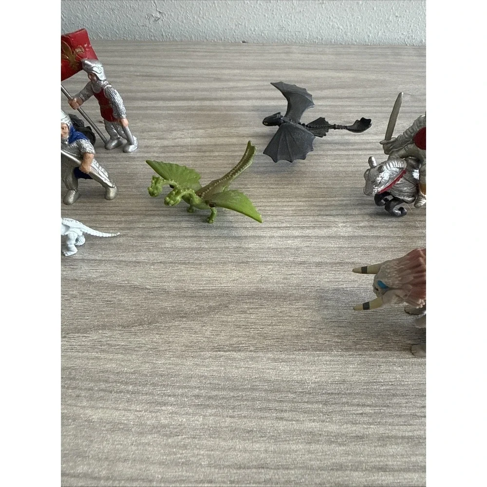 Safari Limited Fantasy Medieval Knights Horses Dragon Miniature Figures Lot